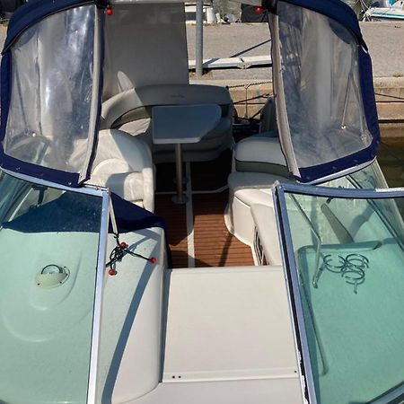 Hebergement Insolite Sur Un Bateau A Quai Otel La Londe-les-Maures Dış mekan fotoğraf
